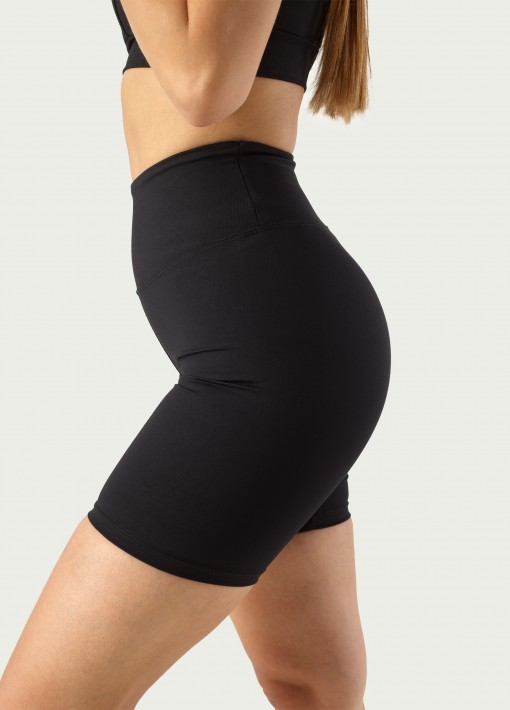 Medium Shorts